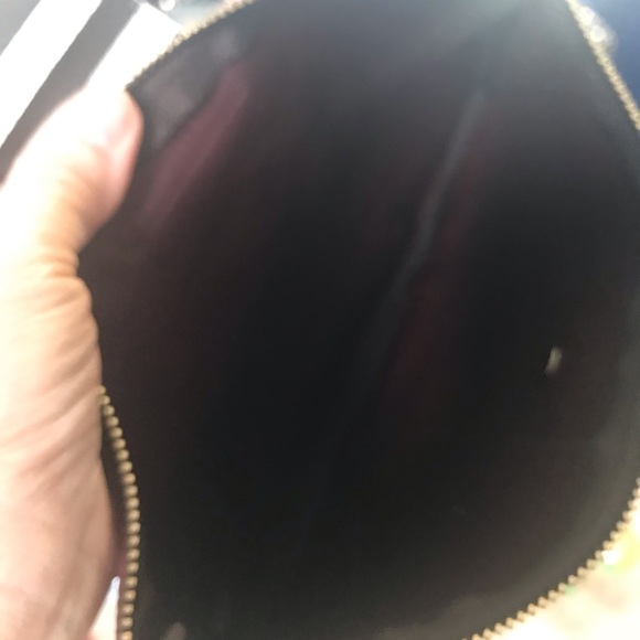 Last Price❤️Henri Bendle Black FriConvertible Backpack, and matching pouch, NWOT - Picture 15 of 16